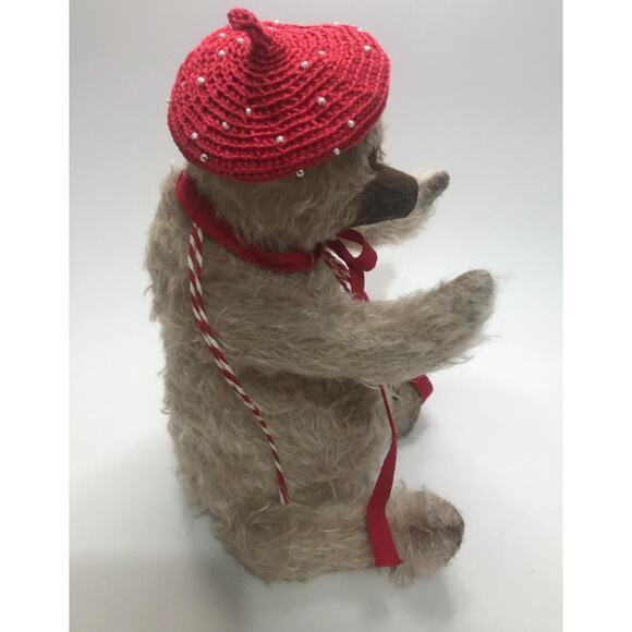 Artist Handmade OOAK Mohair Pot Belly Bear Red Beret & Skeleton Key Around Neck - Picture 6 of 10